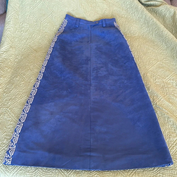 One of a kind hand made periwinkle suede like maxi skirt with side details - Picture 3 of 13